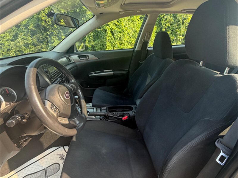 Used 2011 Subaru Impreza 2.5i Premium w/ PWR Moonroof Value Pkg AWD/4WD image 17