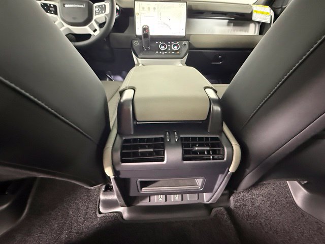 New 2026 Land Rover Defender 110 S AWD/4WD image 31