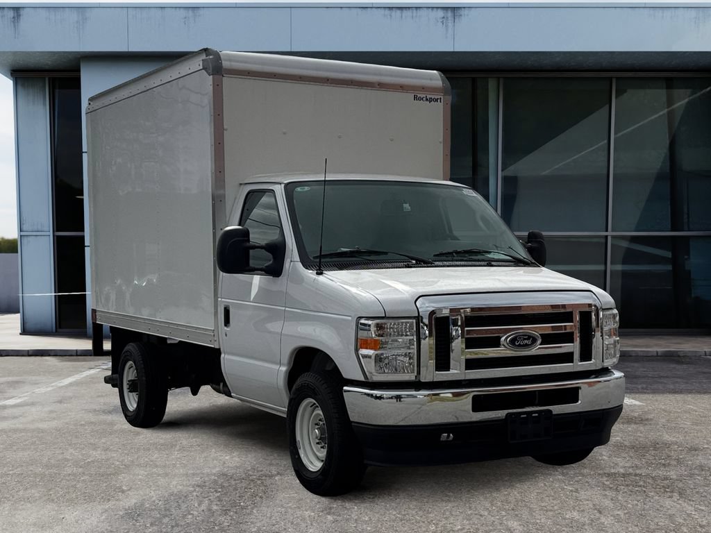 New 2025 Ford E-350 and Econoline 350 Super Duty w/ Power Equipment Group RWD image 4