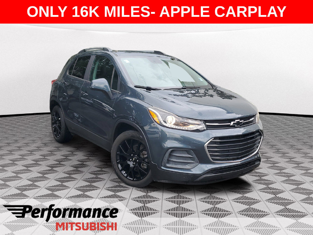 Used 2022 Chevrolet Trax LT w/ Sport Edition FWD image 1