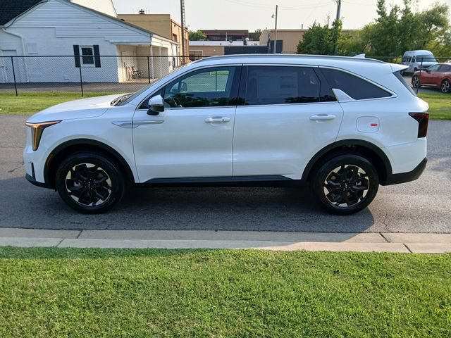 New 2026 Kia Sorento S AWD/4WD image 3
