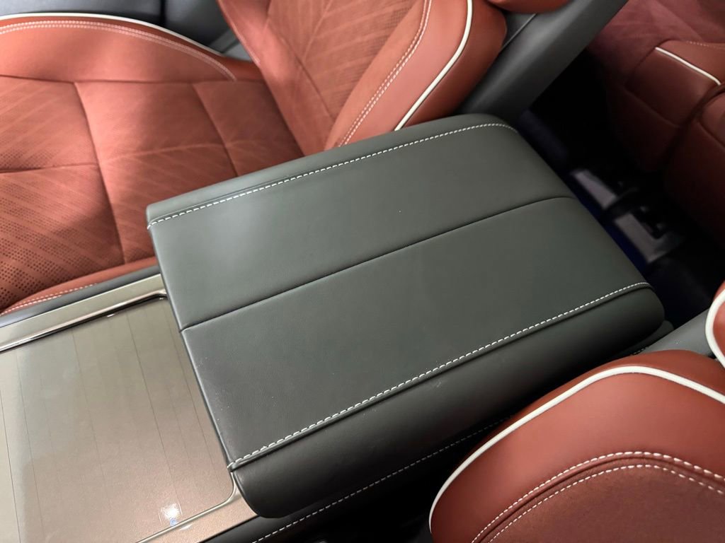 New 2024 Lincoln Nautilus Black Label w/ Jet Appearance Package (87T) image 30