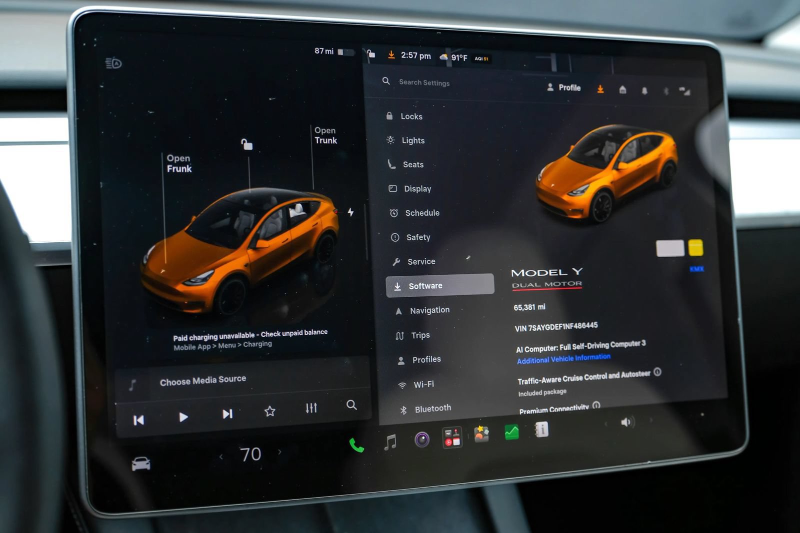 Used 2022 Tesla Model Y Performance AWD/4WD image 24