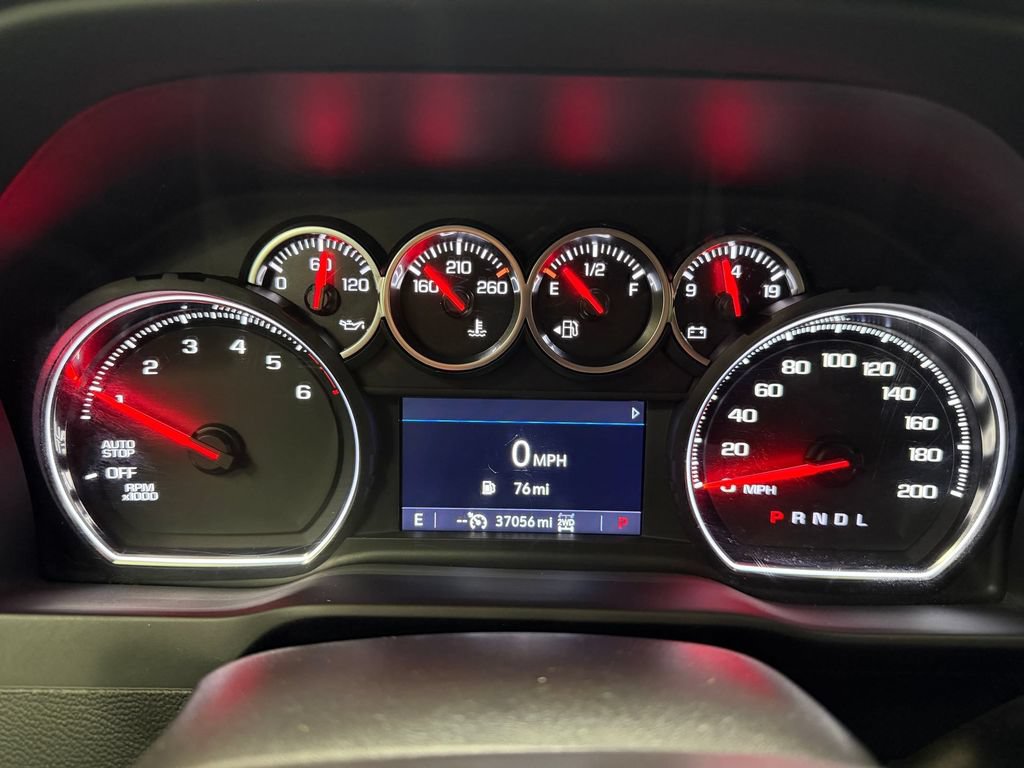 Used 2022 Chevrolet Silverado 1500 LT AWD/4WD image 23