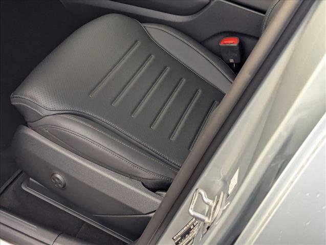 New 2026 Mercedes-Benz GLC 300 4MATIC image 4