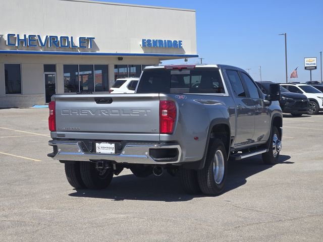 Used 2025 Chevrolet Silverado 3500 LT w/ Safety Package image 7