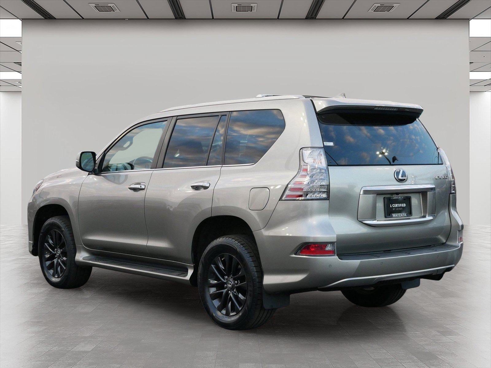 Certified 2023 Lexus GX 460 Premium w/ Premium Package AWD/4WD image 4