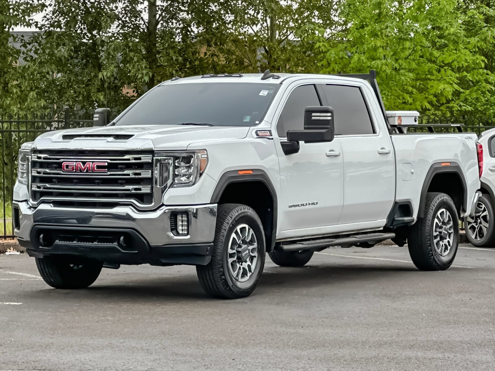 Used 2022 GMC Sierra 3500 SLE w/ Fleet Comfort Package AWD/4WD image 8
