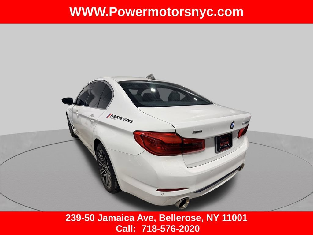 Used 2020 BMW 530i xDrive w/ Convenience Package AWD/4WD image 2