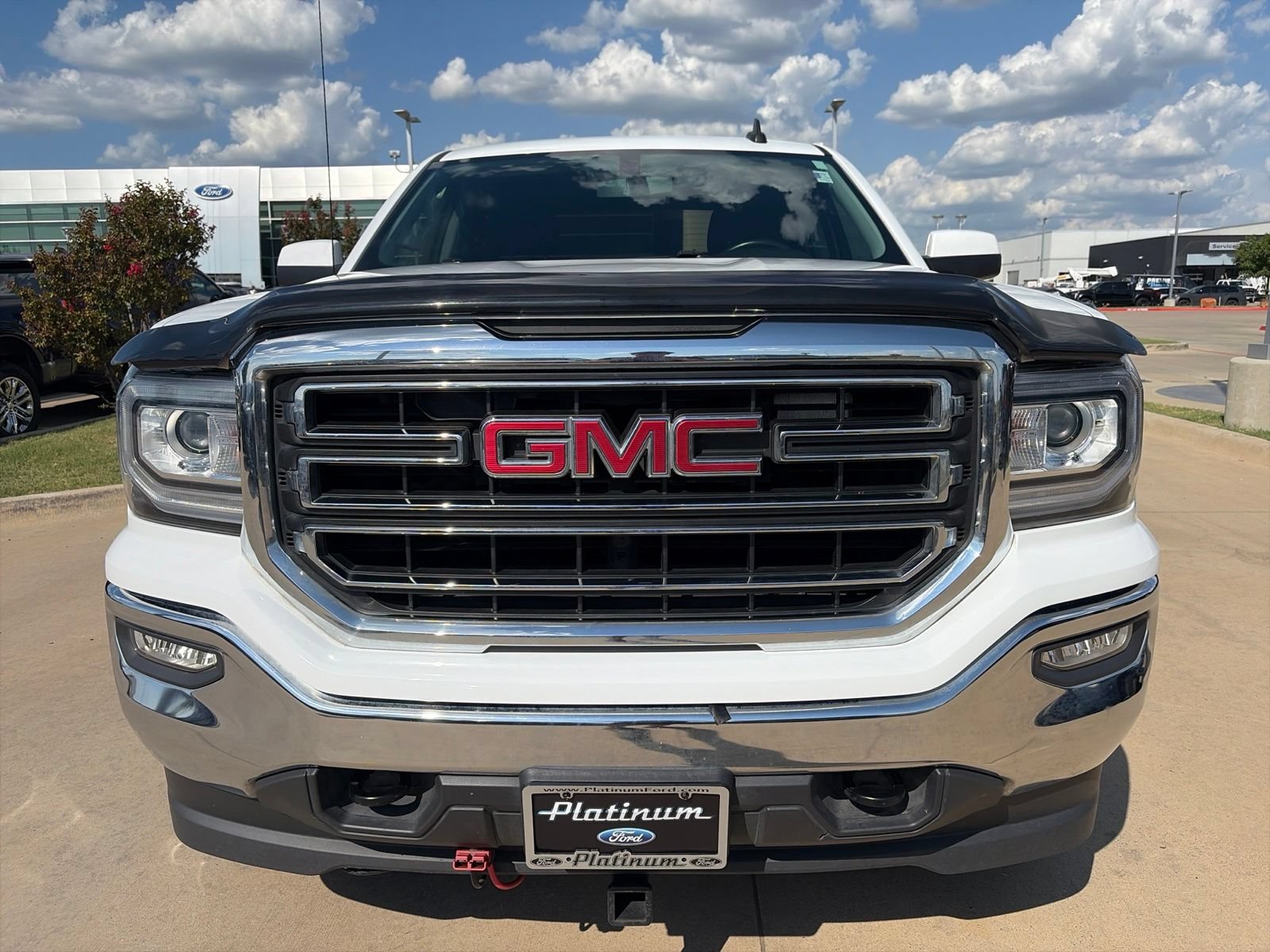 Used 2018 GMC Sierra 1500 SLE w/ SLE Value Package AWD/4WD image 8