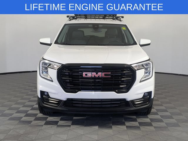 Certified 2022 GMC Terrain SLT w/ Elevation Edition FWD image 3