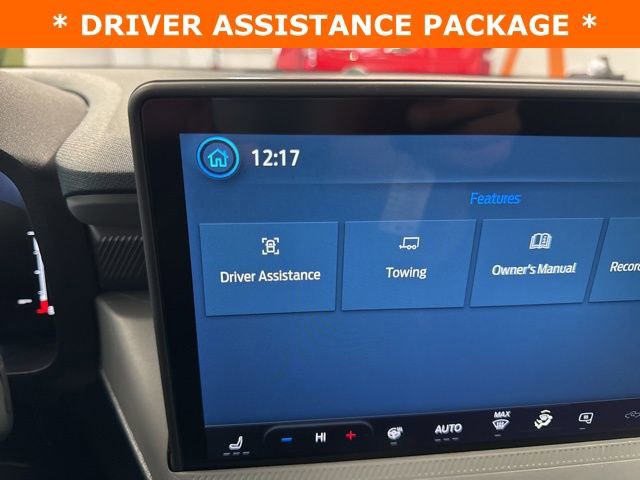 New 2025 Ford Maverick XLT w/ XLT Luxury Package image 14