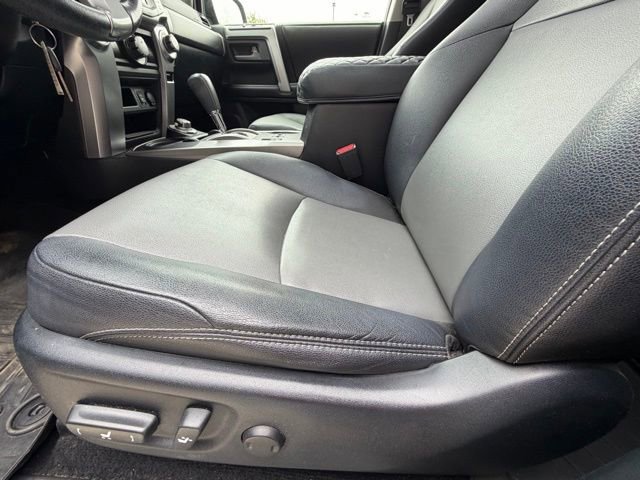 Used 2015 Toyota 4Runner SR5 Premium AWD/4WD image 24