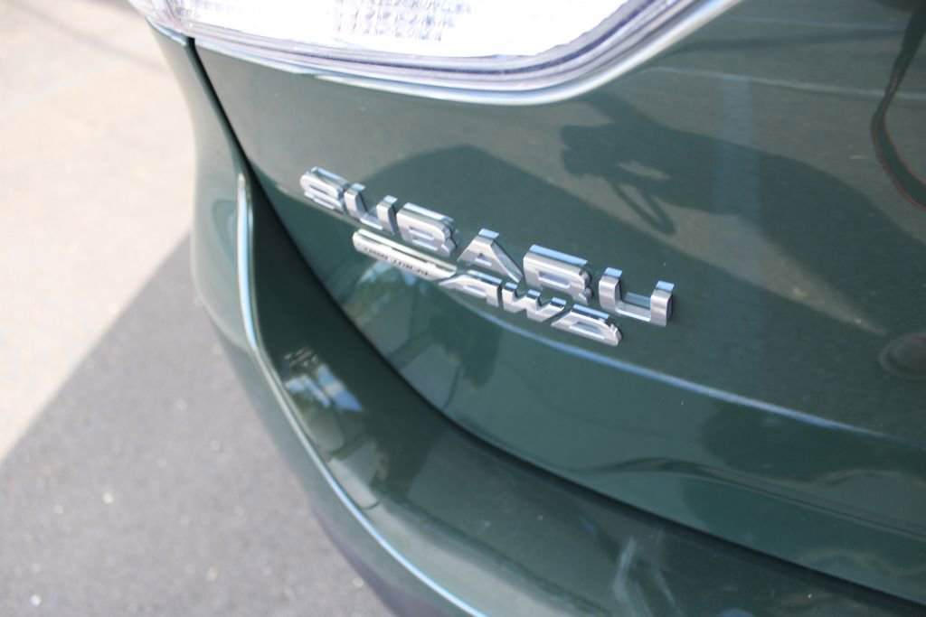 Used 2024 Subaru Forester Premium image 65