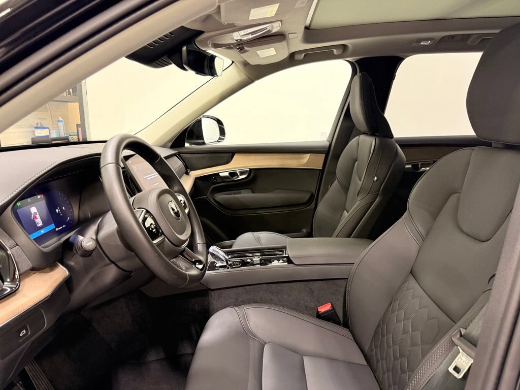 Used 2026 Volvo XC90 B6 Plus AWD/4WD image 12