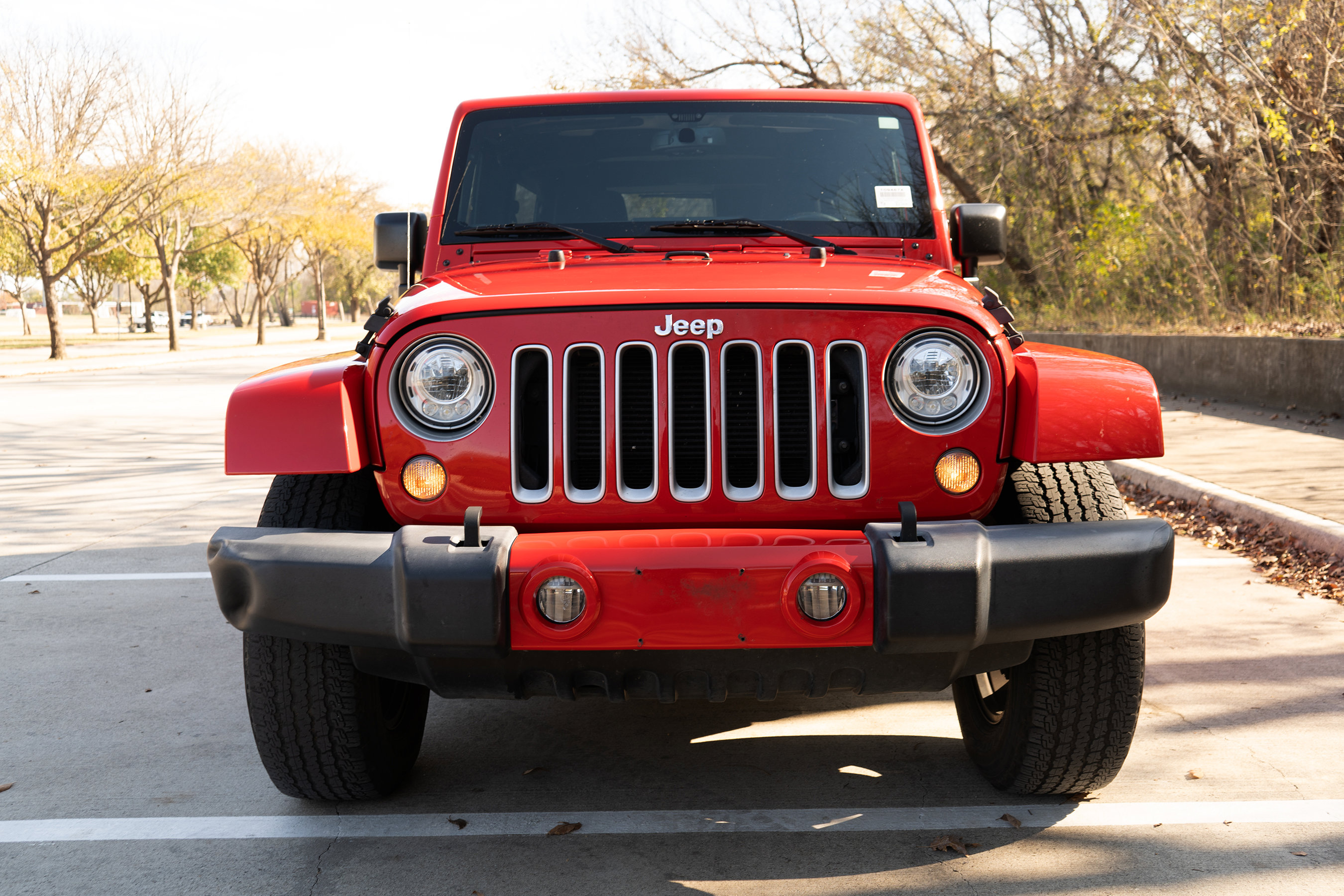 Used 2017 Jeep Wrangler Unlimited Sahara w/ Max Tow Package image 3