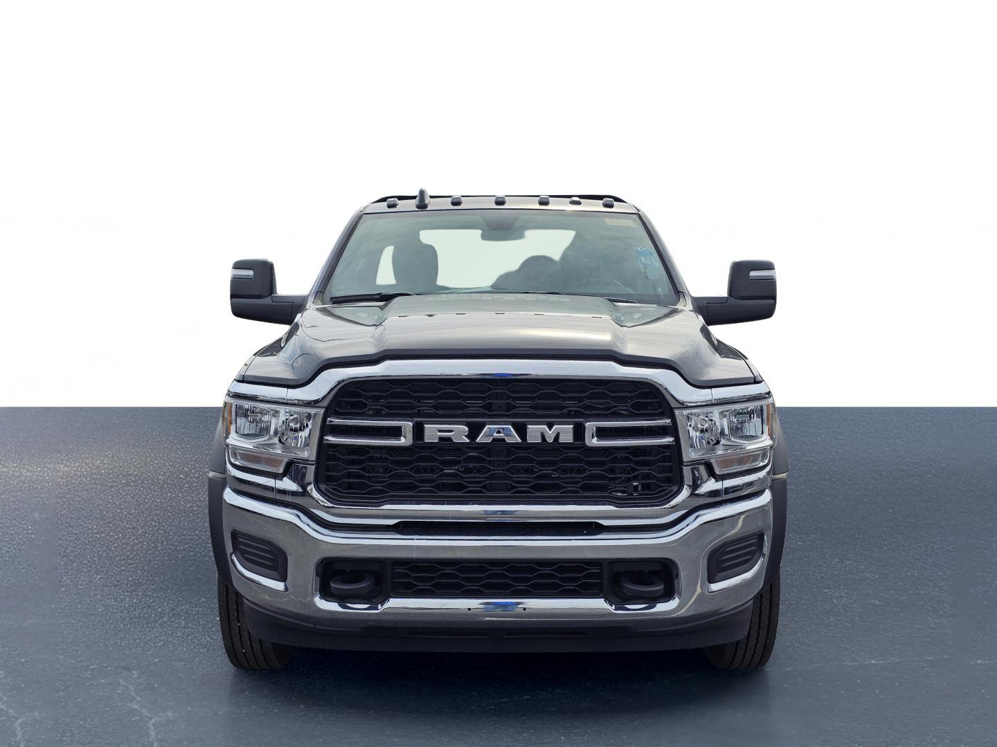 New 2024 RAM 4500 Tradesman image 2