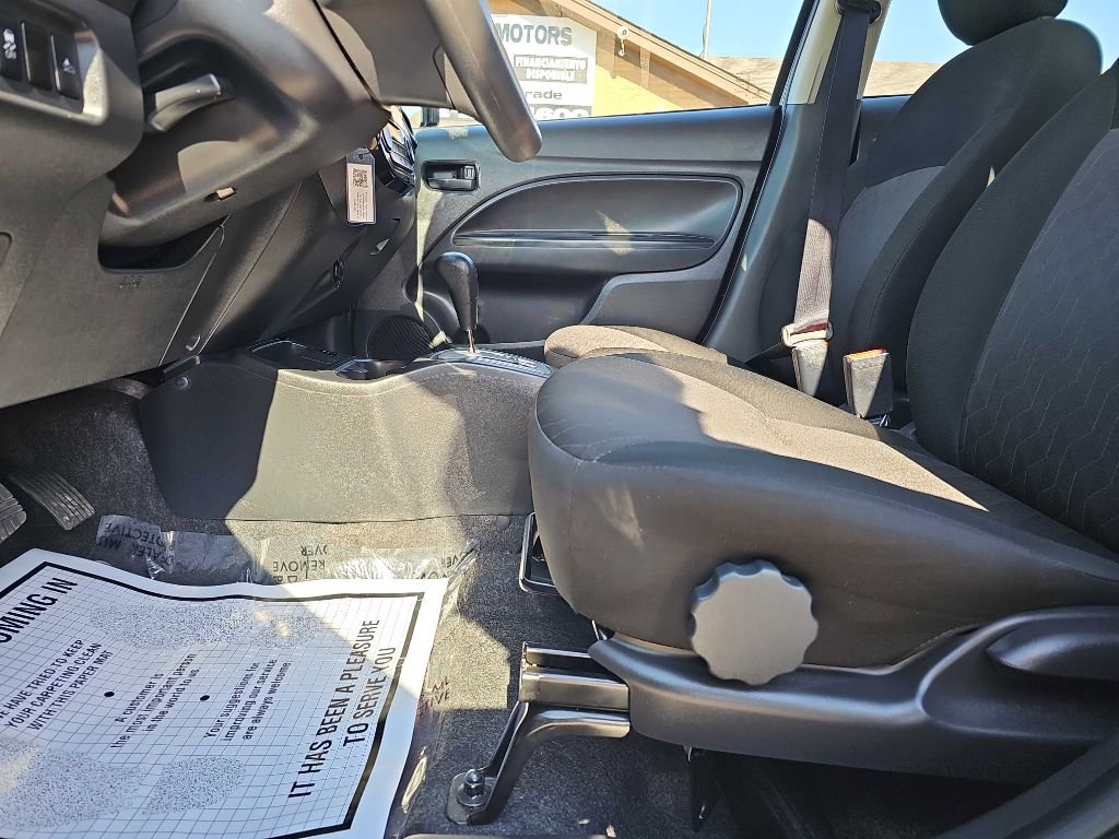 Used 2024 Mitsubishi Mirage ES image 21