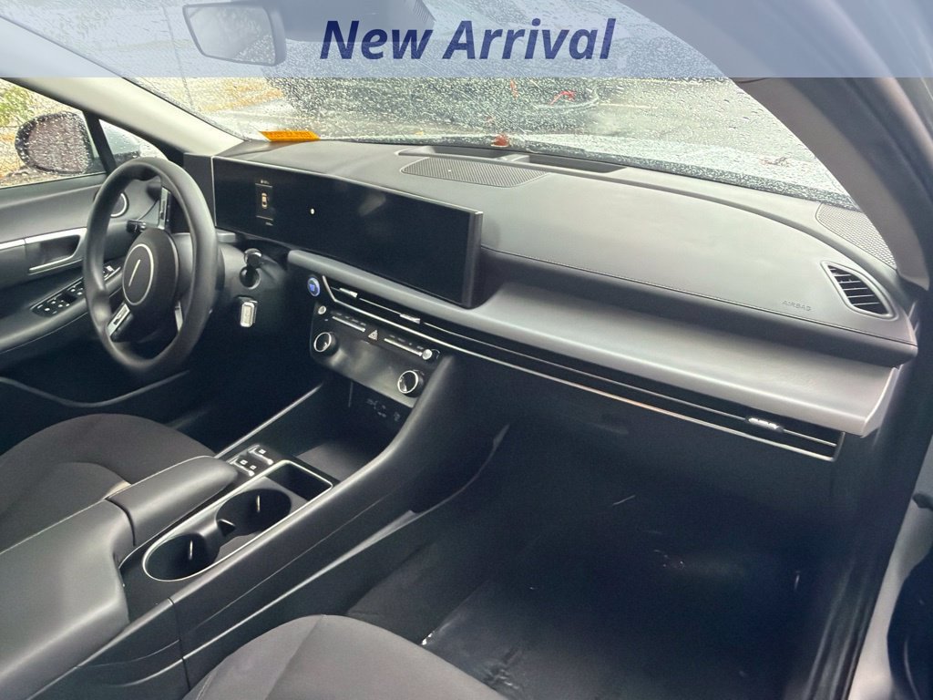 Used 2025 Hyundai Sonata SEL FWD image 6
