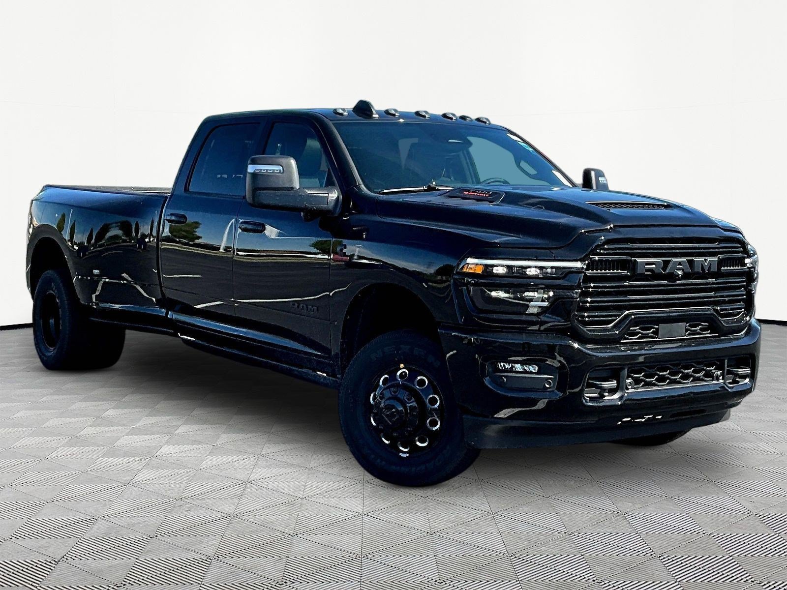 New 2027 RAM 3500 Laramie AWD/4WD image 2
