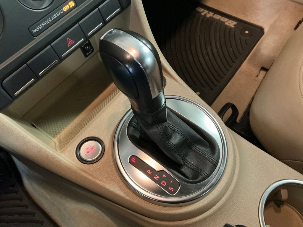 Used 2013 Volkswagen Beetle 2.5 image 25