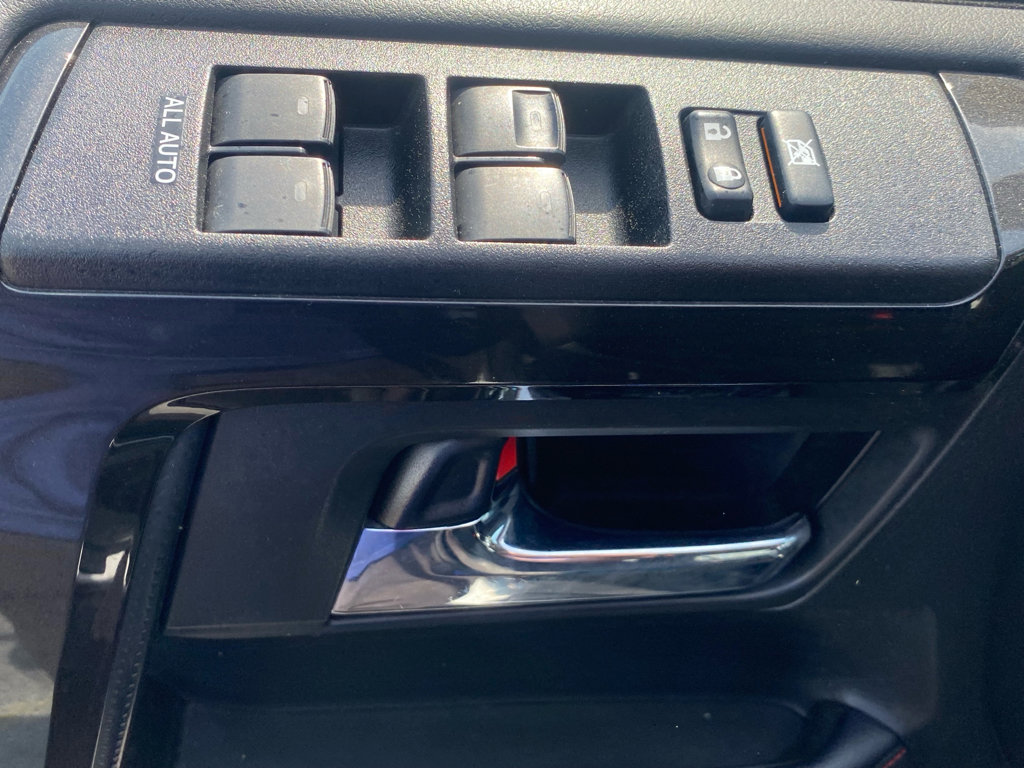 Used 2024 Toyota 4Runner TRD Off-Road Premium image 18