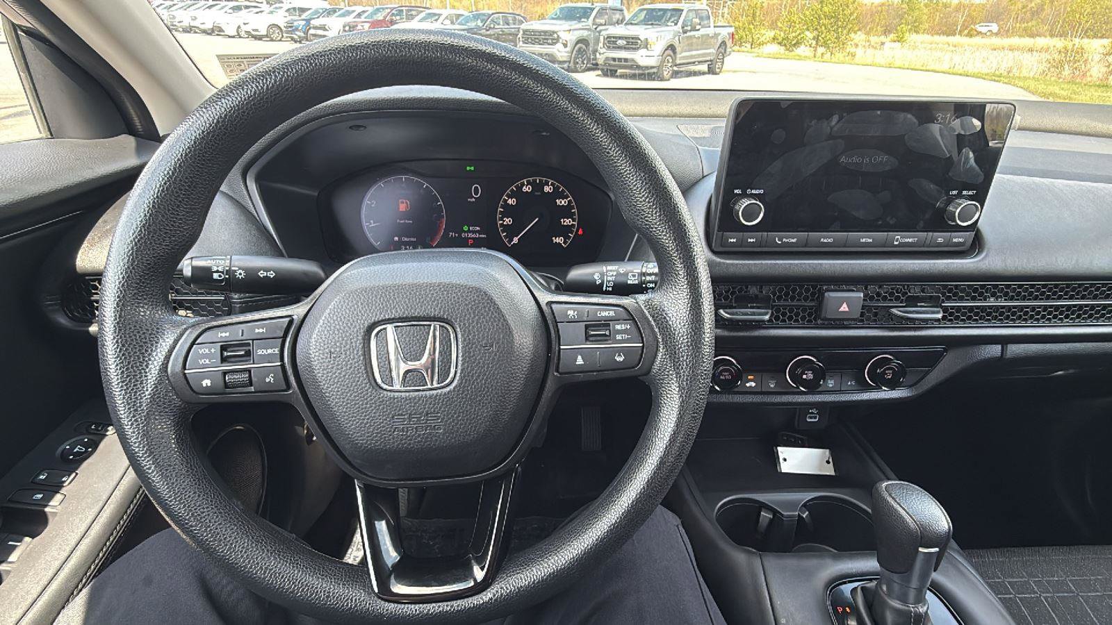 Used 2024 Honda HR-V LX image 25