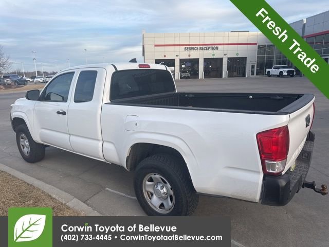 Used 2016 Toyota Tacoma SR image 7