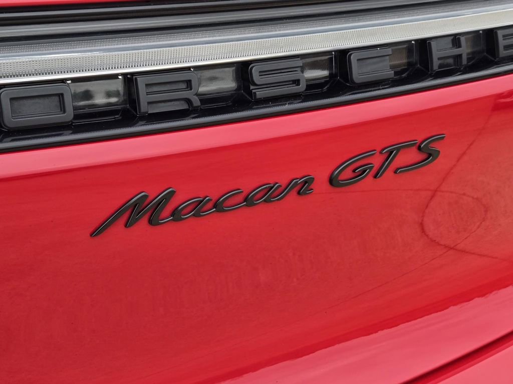 Used 2022 Porsche Macan GTS image 5