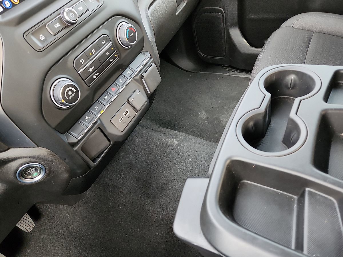 Used 2024 Chevrolet Silverado 1500 Custom w/ Turbomax Blackout Package image 12