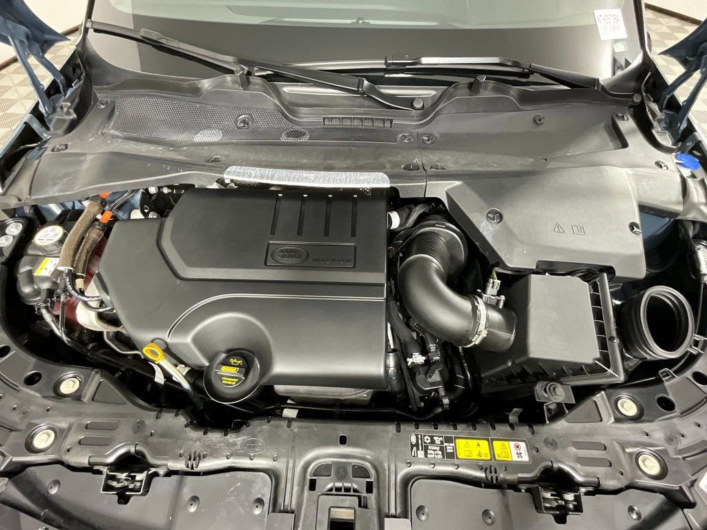 Used 2026 Land Rover Range Rover Evoque S image 13