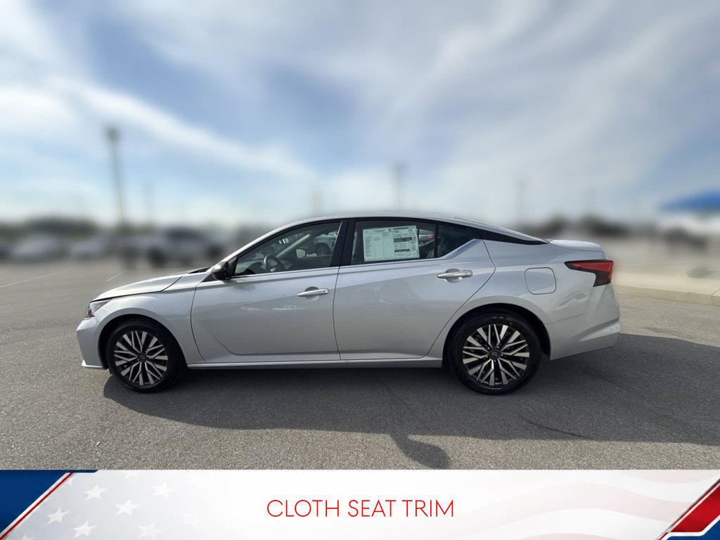 Used 2026 Nissan Altima 2.5 SV FWD image 9