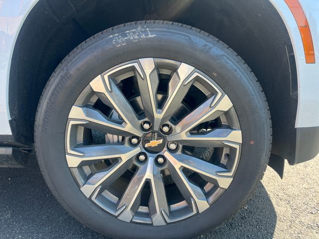 New 2026 Chevrolet Tahoe High Country AWD/4WD image 9