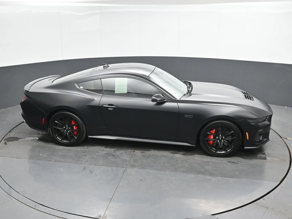Used 2025 Ford Mustang GT Premium RWD image 35