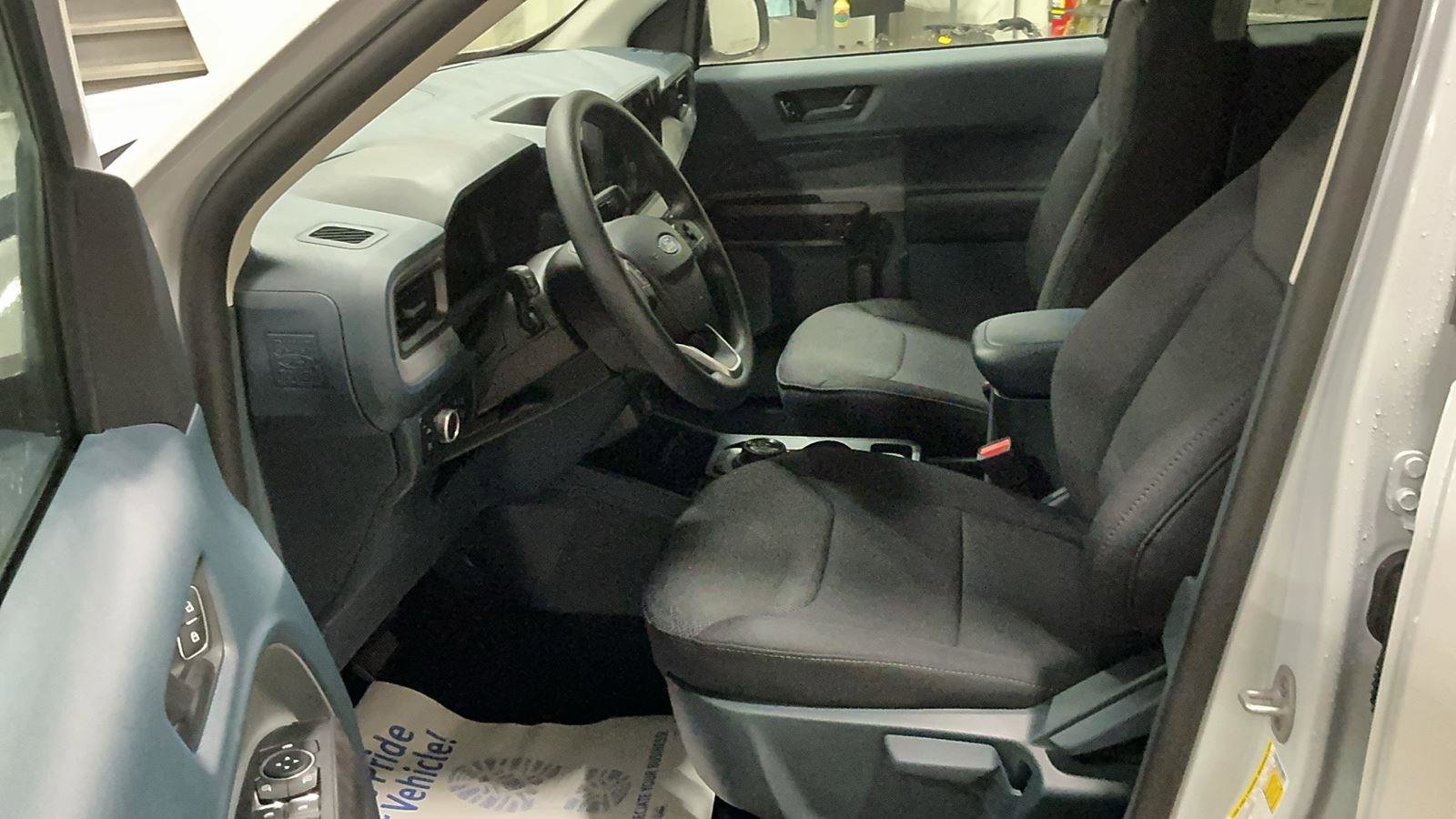 New 2025 Ford Maverick XL image 12