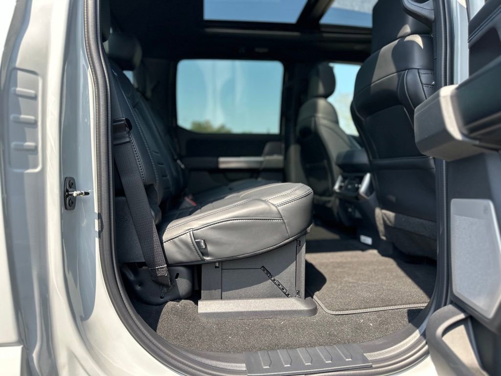 New 2026 Ford F350 Platinum image 27