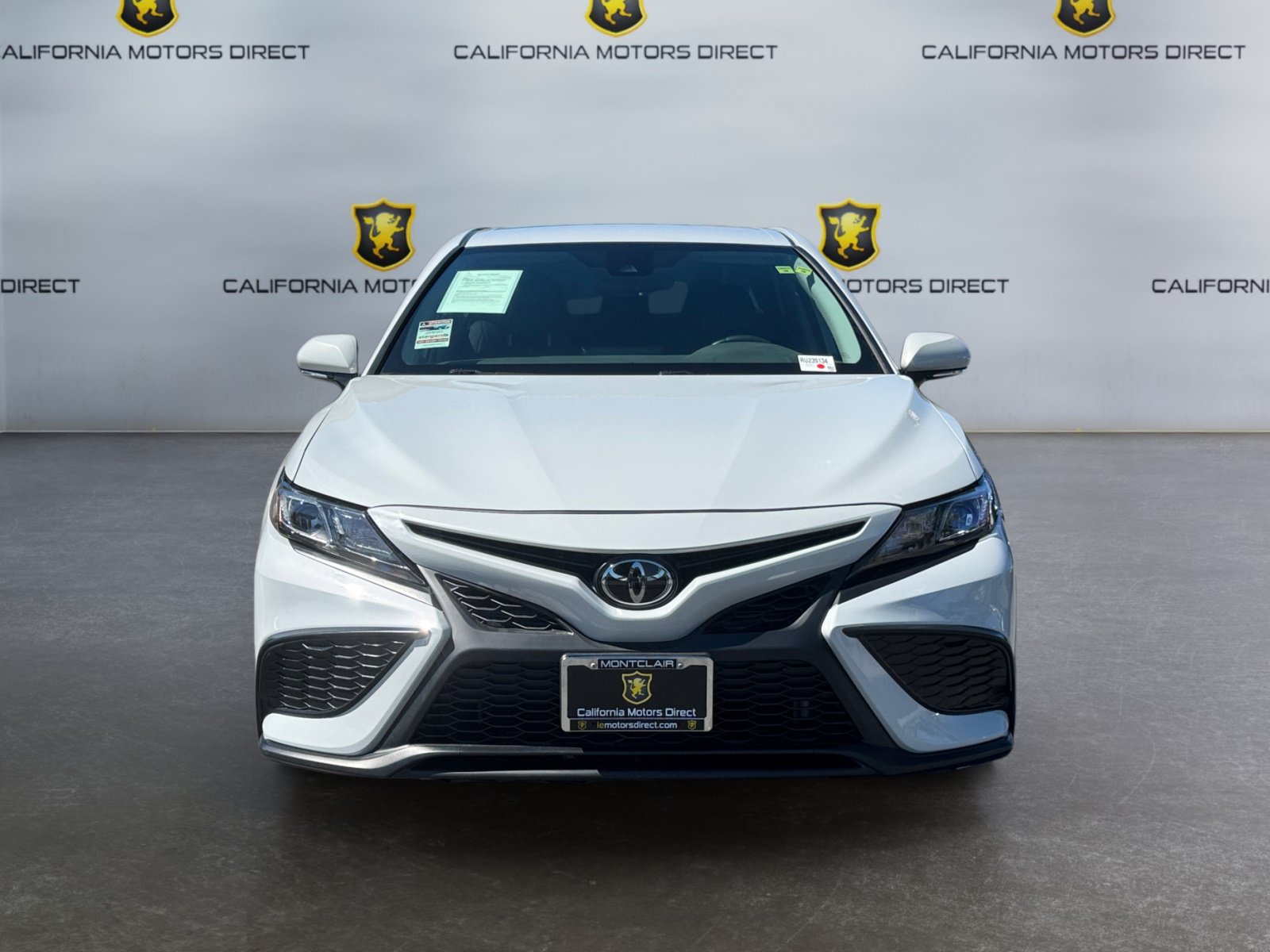 Used 2024 Toyota Camry SE w/ Blackout Package (TMS) FWD image 8