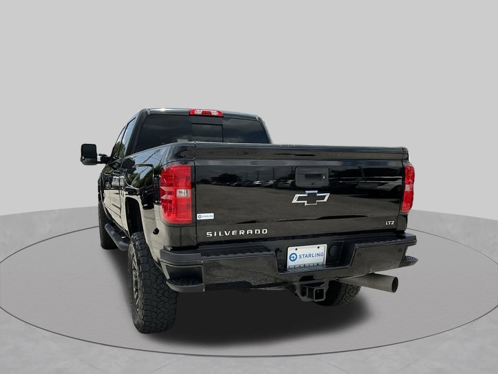 Used 2019 Chevrolet Silverado 2500 LTZ w/ Duramax Plus Package AWD/4WD image 9