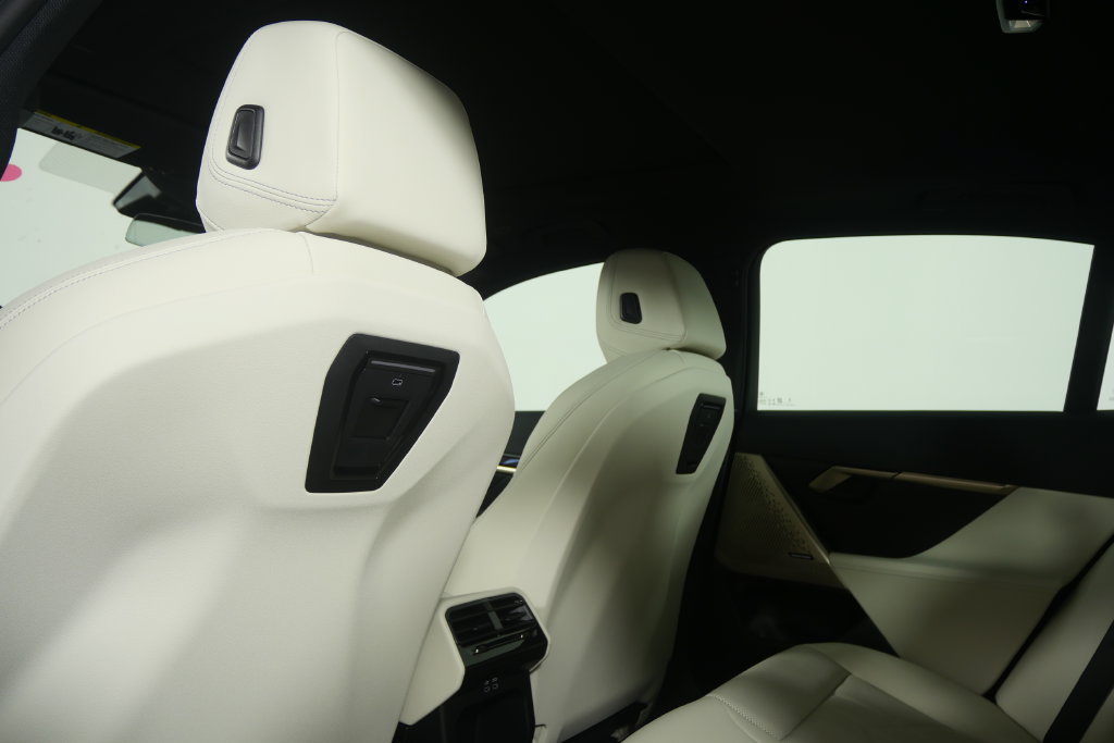 New 2027 BMW 530i w/ Premium Package RWD image 15