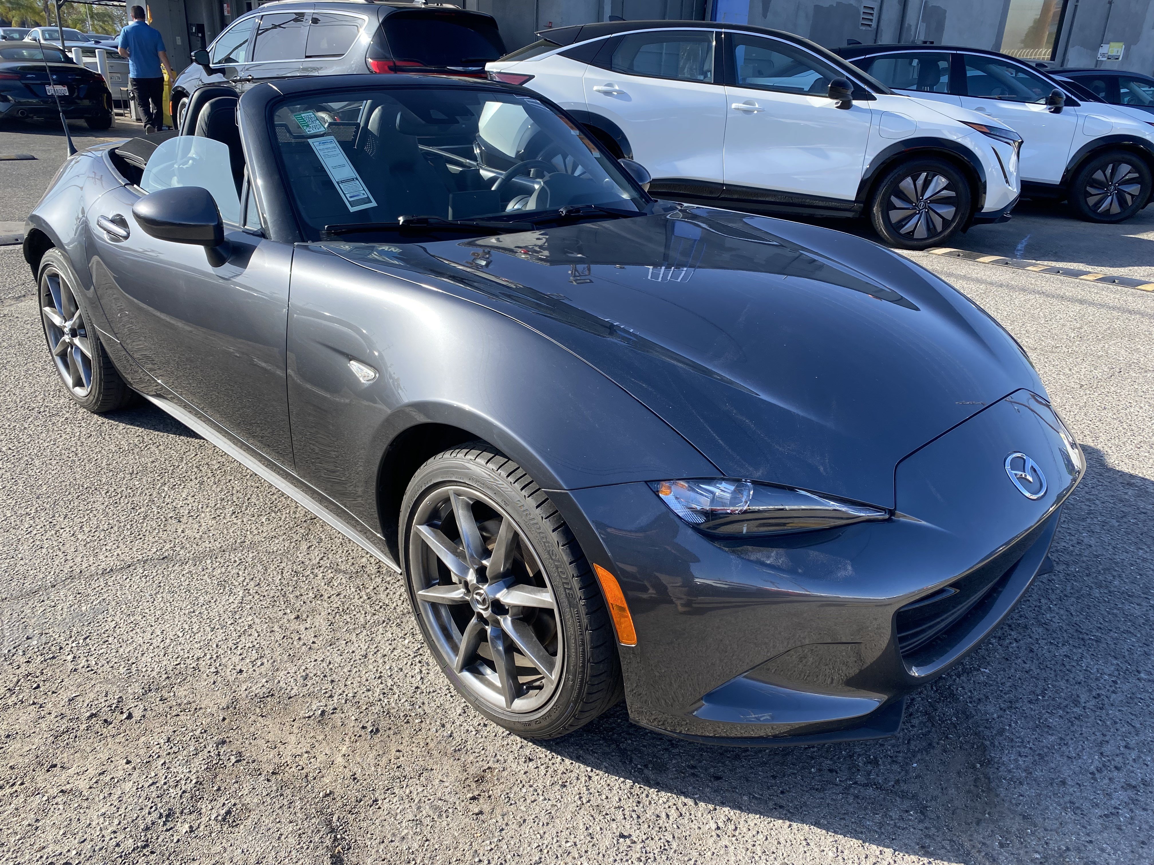 Used 2022 MAZDA MX-5 Miata Grand Touring w/ Weather Package RWD image 7
