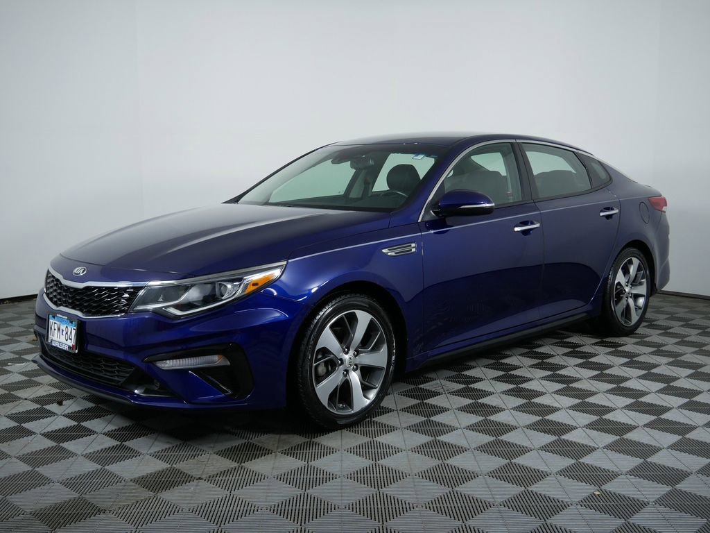 Used 2019 Kia Optima S image 4