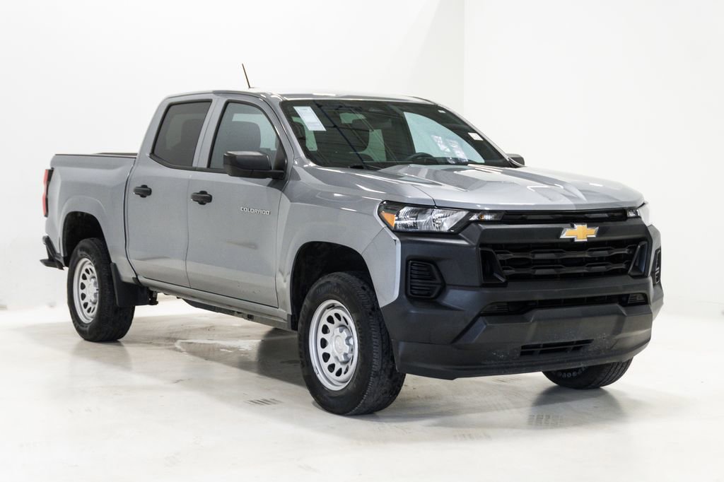Used 2024 Chevrolet Colorado W/T image 5