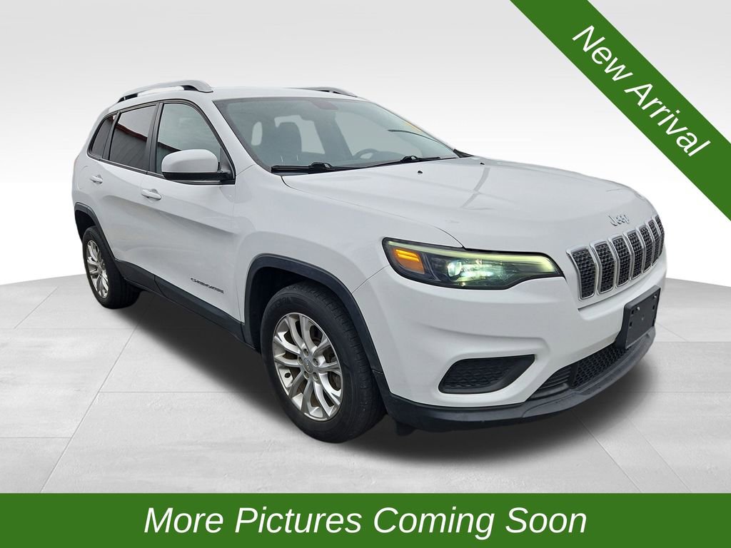 Used 2020 Jeep Cherokee Latitude w/ Cold Weather Group FWD image 1