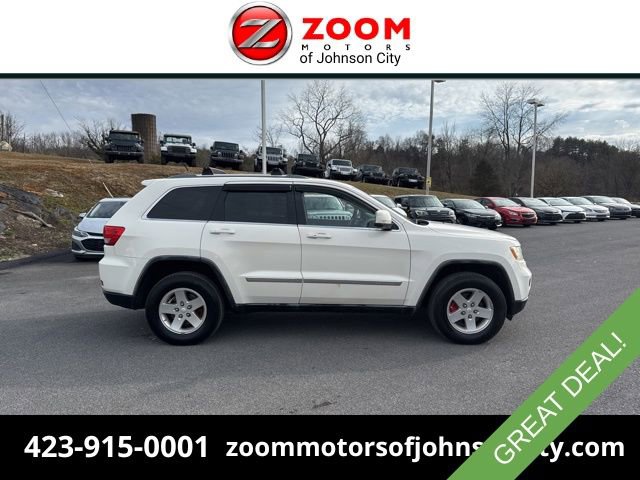 Used 2012 Jeep Grand Cherokee Laredo w/ Laredo E Group AWD/4WD image 1