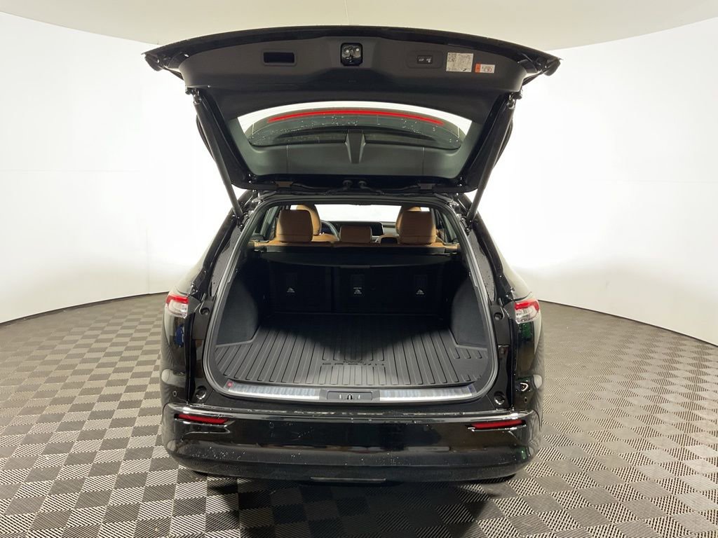 New 2025 Toyota Crown Signia image 14