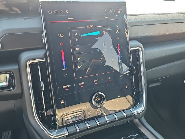 New 2026 GMC Yukon XL Denali w/ Sun & Power Step Package AWD/4WD image 28