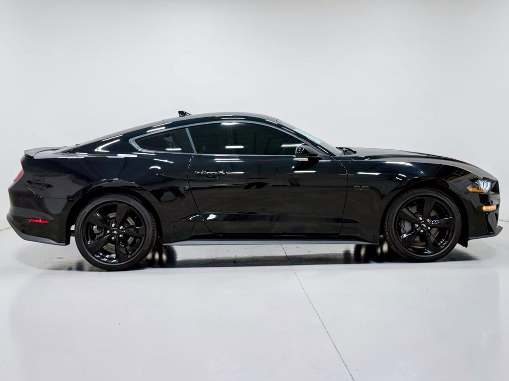 Used 2022 Ford Mustang GT w/ Equipment Group 301A RWD image 13