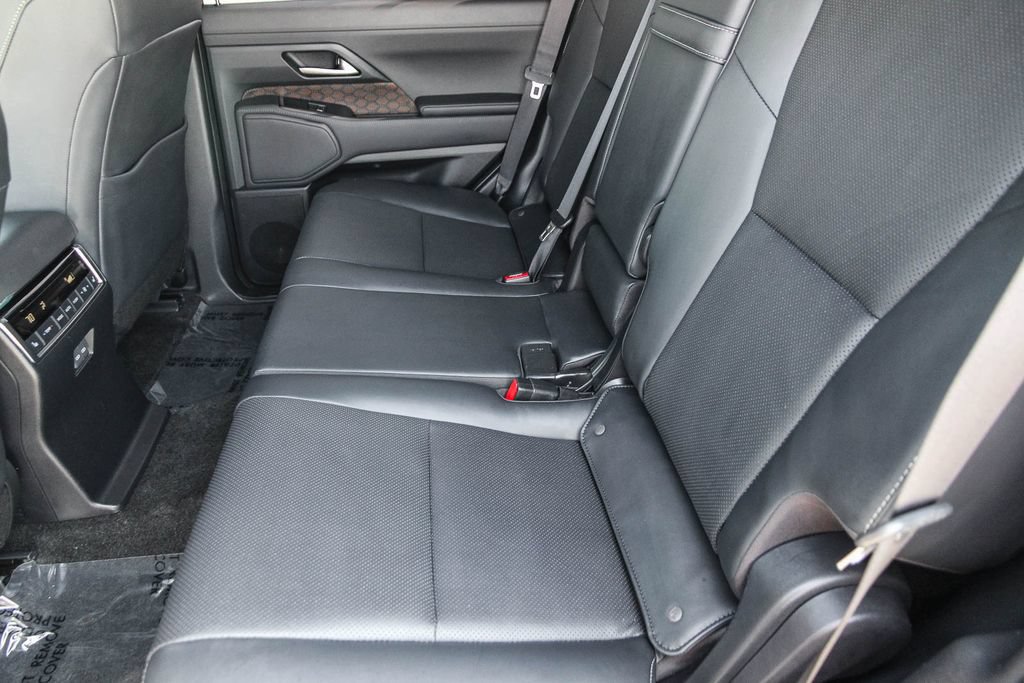 Certified 2024 Lexus GX 550 w/ Accessory Package (2T) AWD/4WD image 20