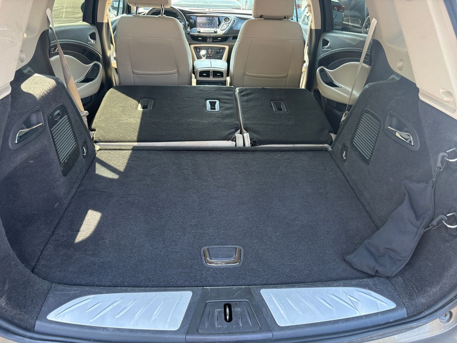 Used 2017 Buick Envision Essence w/ LPO, Cargo Package FWD image 20