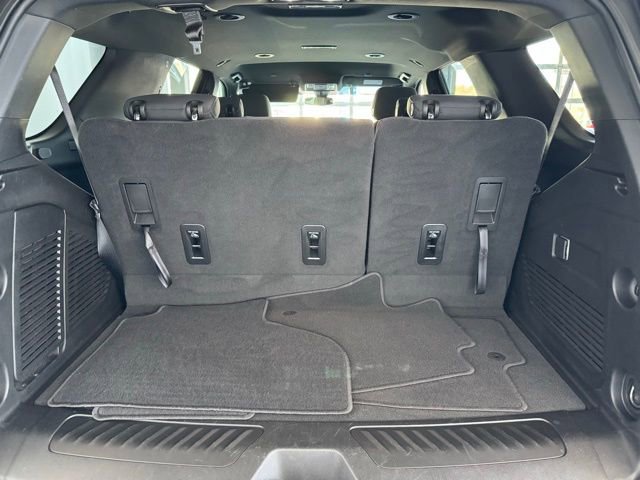 Used 2022 GMC Yukon SLE image 39